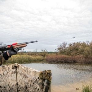 picture of hunters in argentina